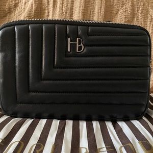 Black crossbody Minimal signs of wear